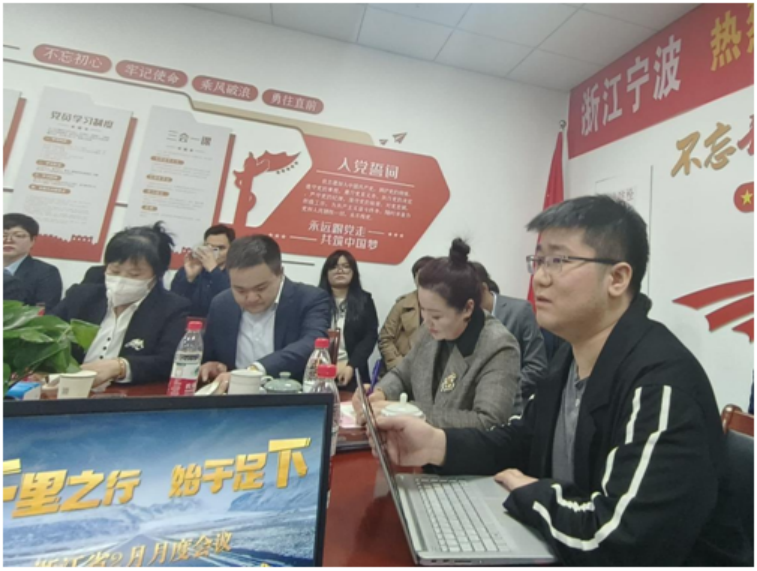 图片关键词